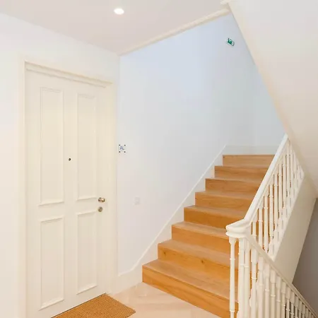 Liiiving In - Luxury Design M Порту